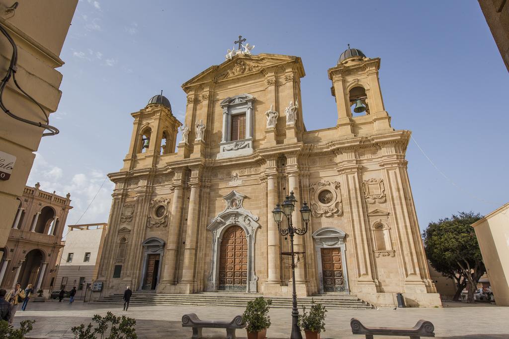 La Casa Della Zia Armenia Hotel Marsala Ngoại thất bức ảnh