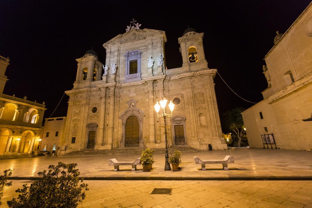 La Casa Della Zia Armenia Hotel Marsala Ngoại thất bức ảnh